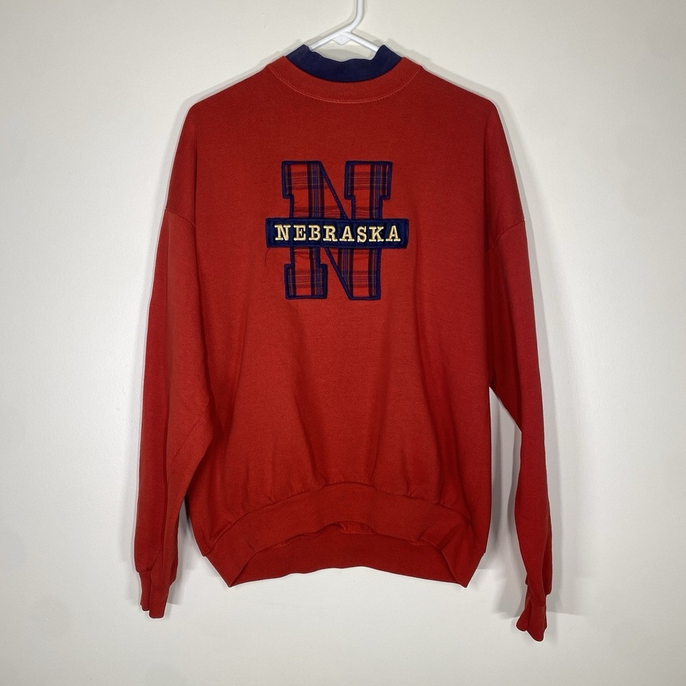 Vintage Nebraska Huskers Embroidered Made In‎ USA XL Red Crewneck Sweatshirt